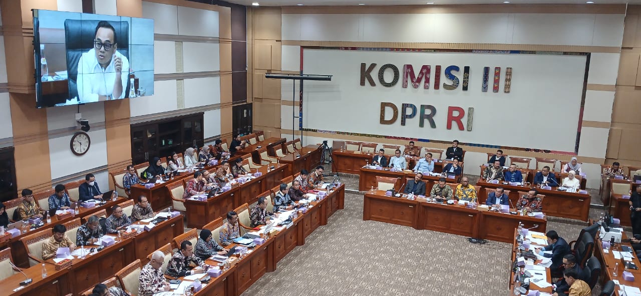 Suasana rapat di Komisi III DPR RI, Jakarta (Fakta.com/Dewi Yugi)