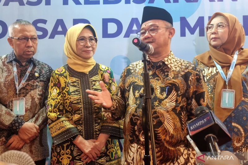 Menteri Pendidikan Dasar dan Menengah (Mendikdasmen) Abdul Mu'ti. (ANTARA/Hana Kinarina)