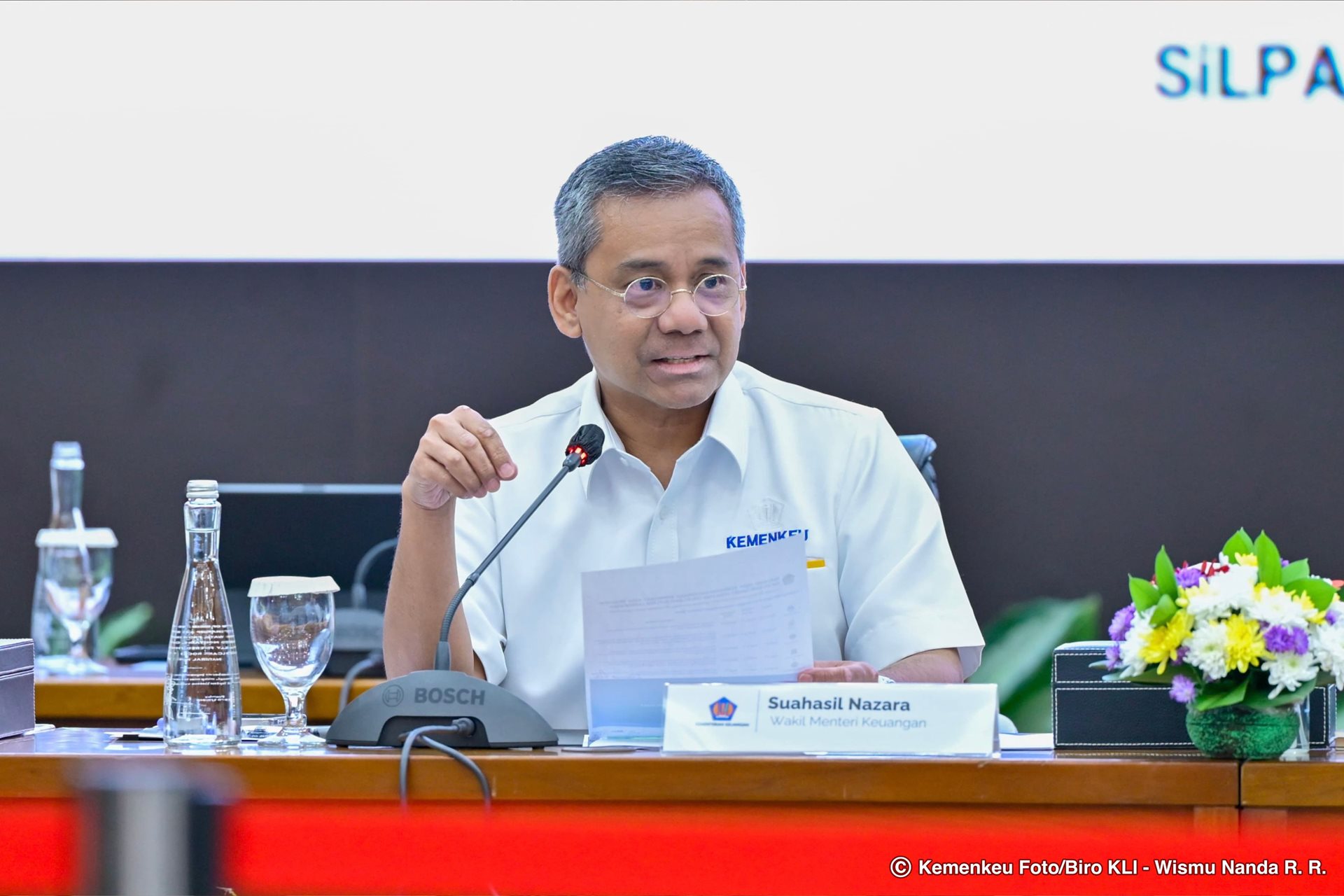 Wakil Menteri Keuangan, Suahasil Nazara dalam konferensi pers "APBN Kita" di Jakarta, Senin (6/1/2025). (Dok. Biro KLI Kemenkeu)