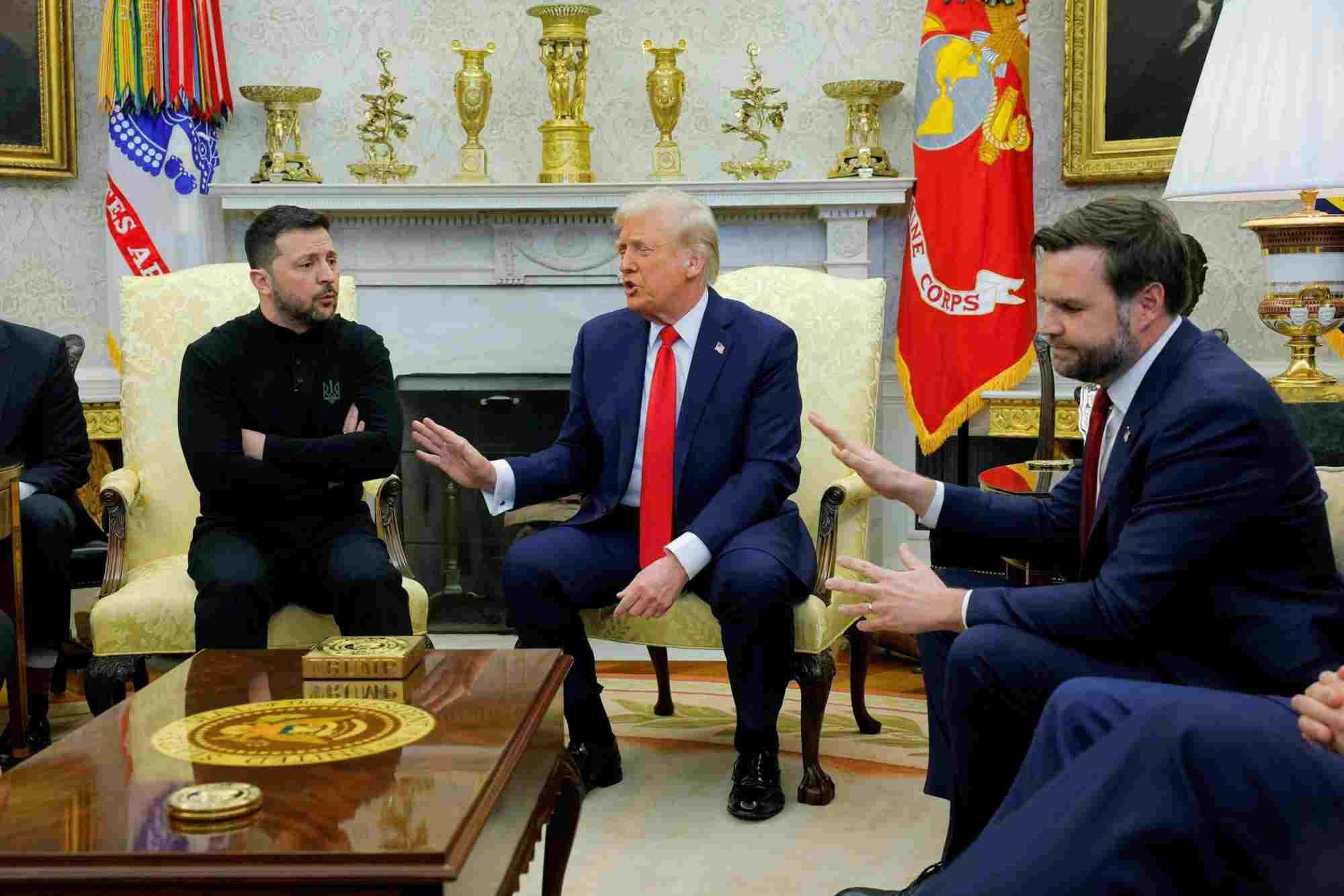 Presiden Ukraina Volodymyr Zelenskyy terlibat adu mulut dalam pertemuan di Gedung Putih, Washington, AS, Jumat (28/2/2025). Foto: Potongan video White House