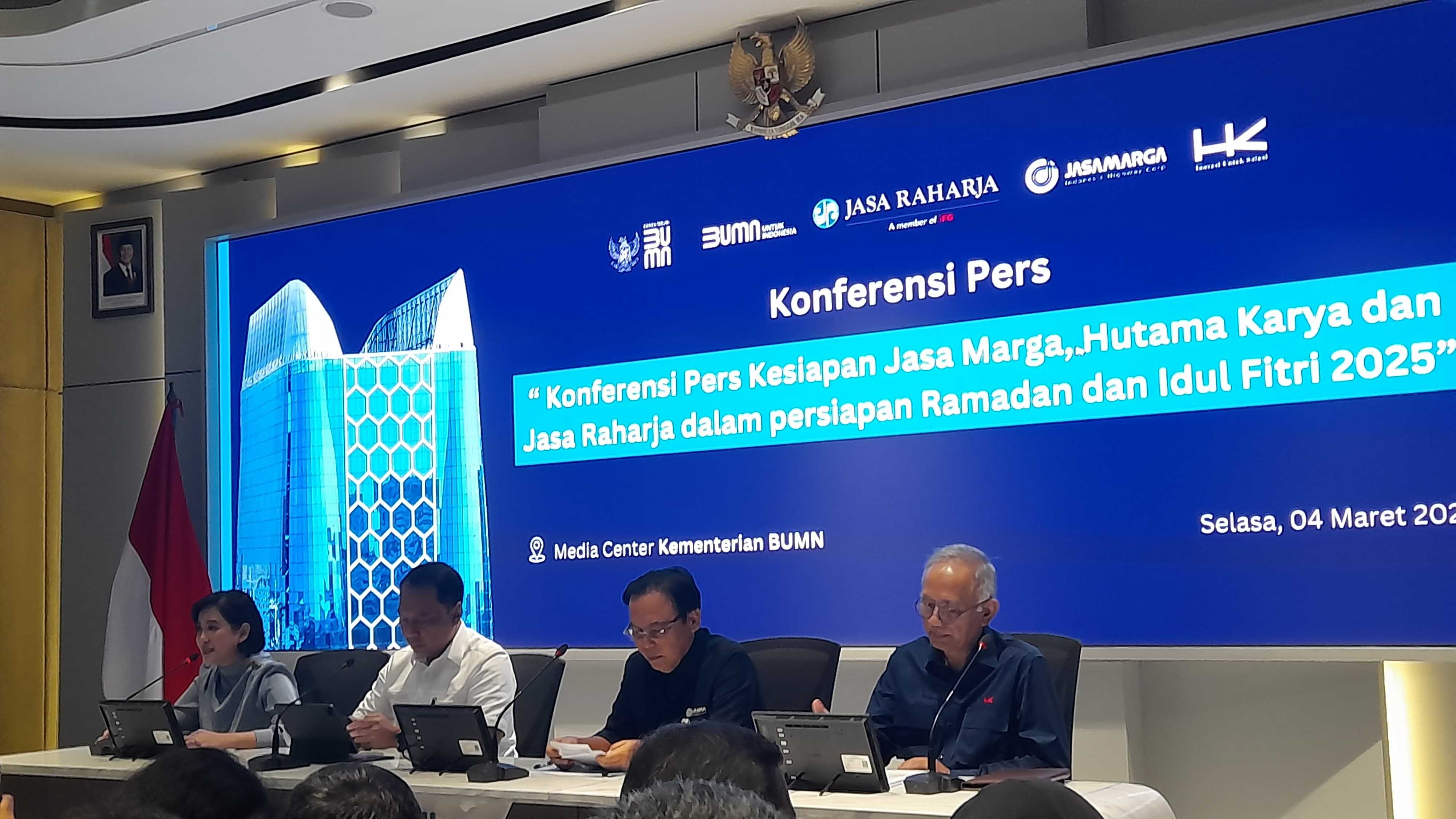 Konpers "Kesiapan Jasa Marga, Hutama Karya, dan Jasa Raharja dalam Persiapan Ramadan dan Idul Fitri 2025" di Jakarta, Selasa (4/3/2025). (Fakta.com/Kania Hani Musyaroh)