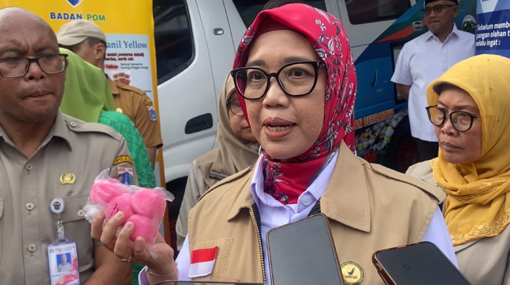 Balai Besar POM Jakarta menemukan takjil yang mengandung bahan berbahaya di Pasar Ramadan Benhil.