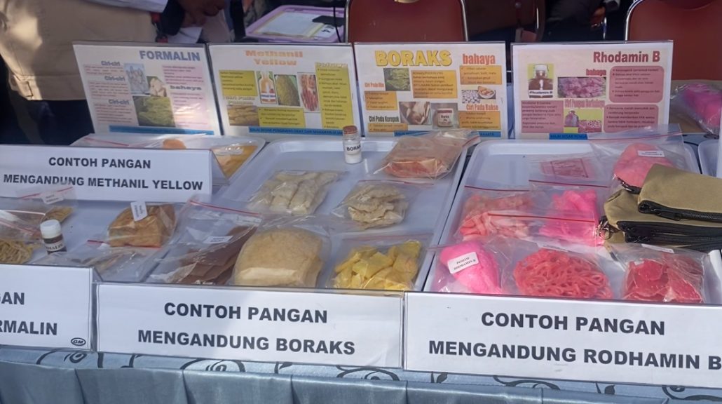 Ilustrasi takjil yang mengandung bahan berbahaya (Foto: Fakta.com/Yasmina Shofa)