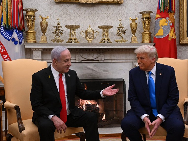 PM Israel, Benjamin Netanyahu, diterima Presiden AS, Donald Trump, di Gedung Putih, 5 Februari 2025. Foto: X.com/@IsraeliPM